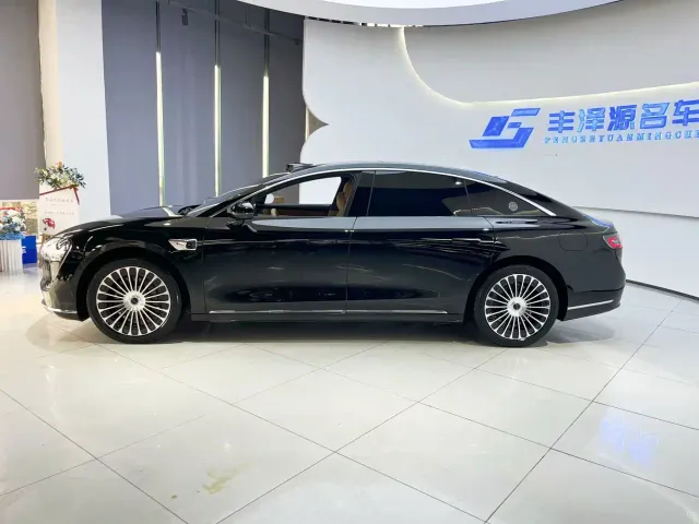 Stelato S9 — Фото автомобиля 3