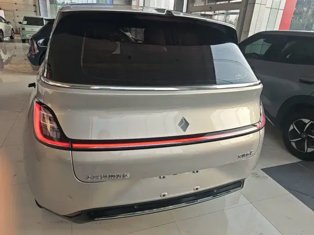 Baojun Baojun Cloud 2023 460 Max — Фото автомобиля 5