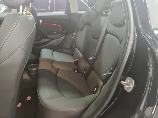 MINI Hatch — Фото автомобиля 16
