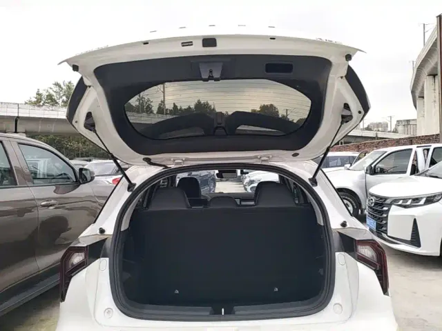 Geely Geometry E Firefly — Фото автомобиля 18
