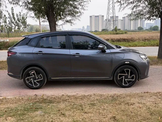 Nezha Auto Nezha AYA 2023 Facelift 401 Lite — Фото автомобиля 5