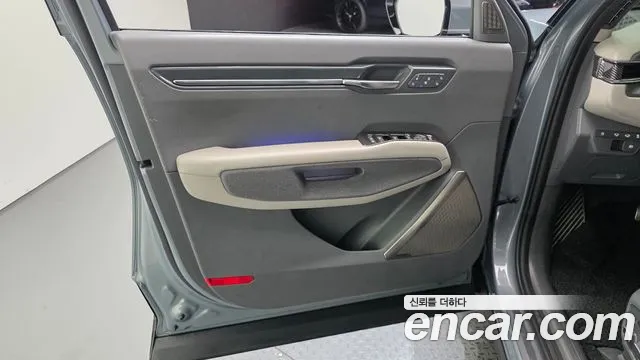 Kia EV9 — Фото автомобиля 24