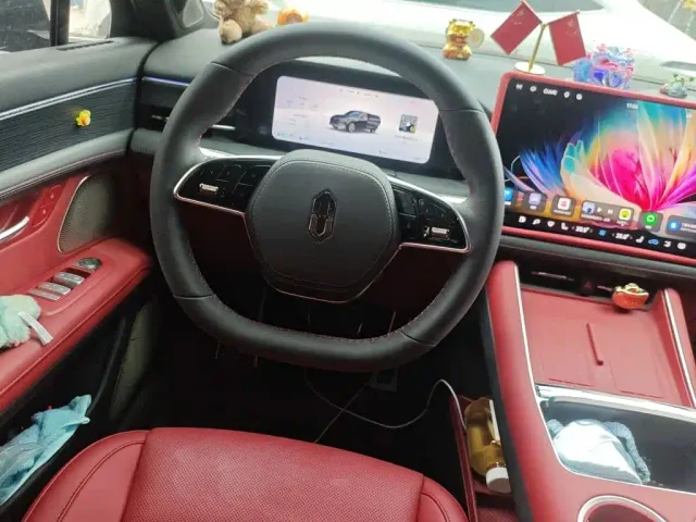 Aito M5 — Фото автомобиля 11