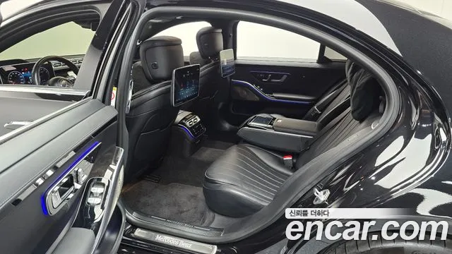 Mercedes-Benz S-Class W223 — Фото автомобиля 17