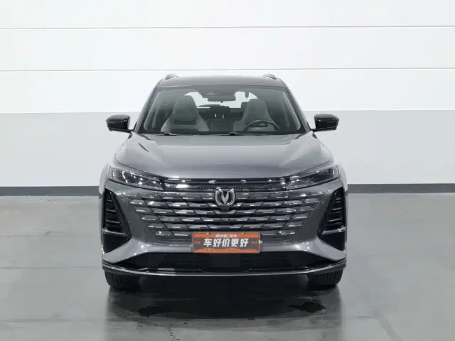 Changan CS75 Plus — Фото автомобиля 3