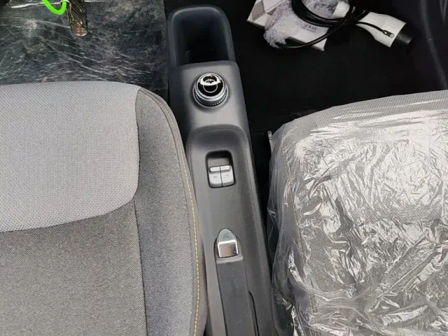 Wuling Zhiguang NEV — Фото автомобиля 13