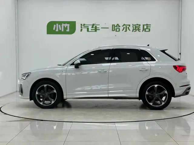 Audi Q3 — Фото автомобиля 5