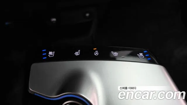 Kia EV6 — Фото автомобиля 27