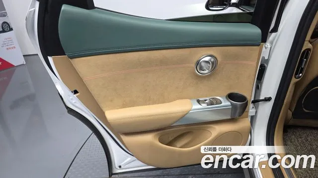 Genesis GV60 — Фото автомобиля 24
