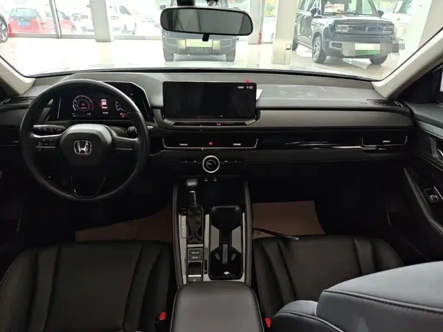 Honda Inspire 2023 260TURBO Elegant Edition — Фото автомобиля 9