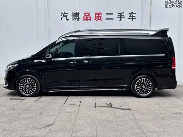 Mercedes-Benz V-Class — Фото автомобиля 4