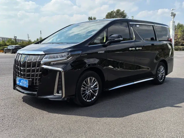 Фотография автомобиля — Toyota Alphard