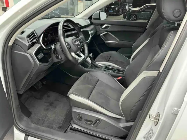 Audi Q3 — Фото автомобиля 16