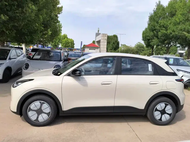 Geely Starry Wish — Фото автомобиля 7