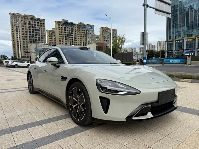 Xiaomi SU7 — Фото автомобиля 3
