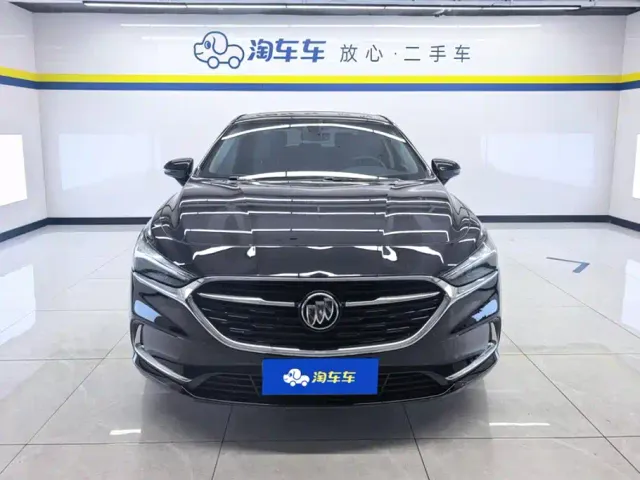 Buick LaCrosse — Фото автомобиля 2