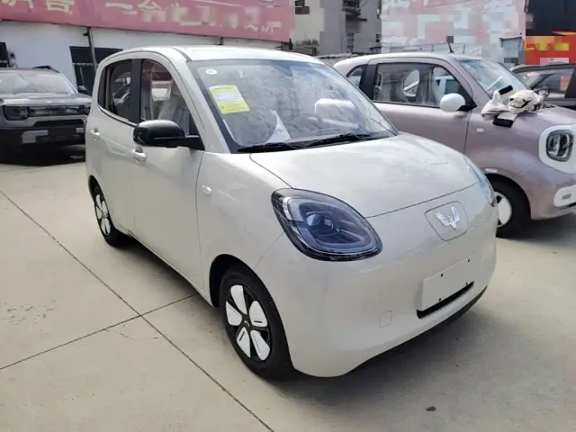 Wuling Hongguang Mini EV — Фото автомобиля 3