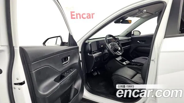 Hyundai Kona SX2 — Фото автомобиля 15