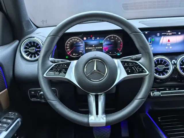 Mercedes-Benz GLB-Class — Фото автомобиля 12