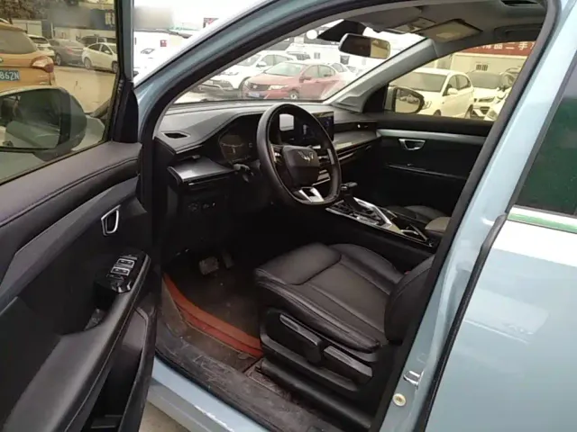 Wuling Asta — Фото автомобиля 14