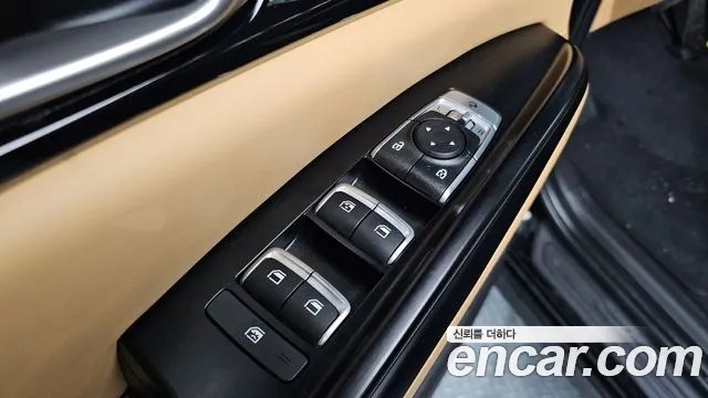 Kia Canival Carnival 4 поколение Дизель 9 мест Prestige — Фото автомобиля 13