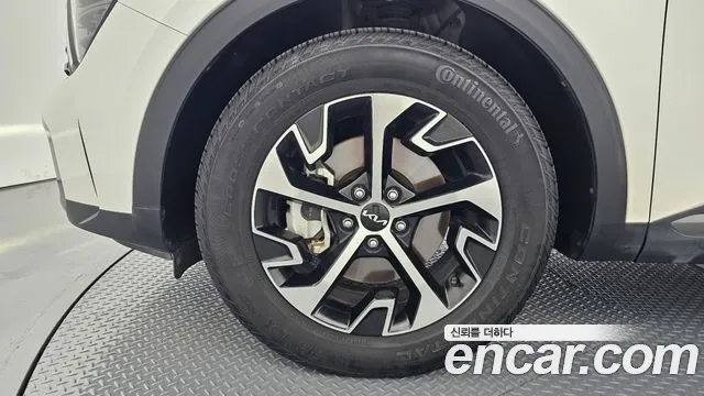 Kia Sportage — Фото автомобиля 2
