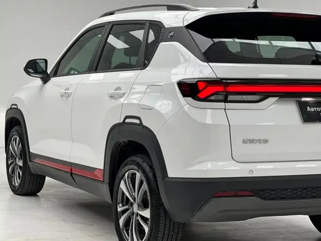 Changan CS35 Plus — Фото автомобиля 15