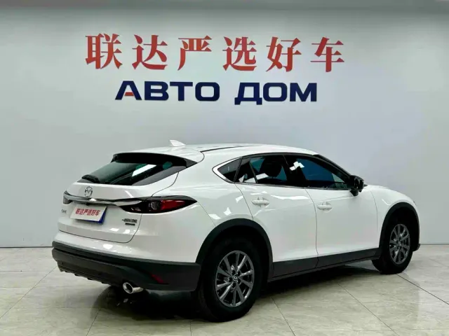 Mazda CX-4 — Фото автомобиля 7