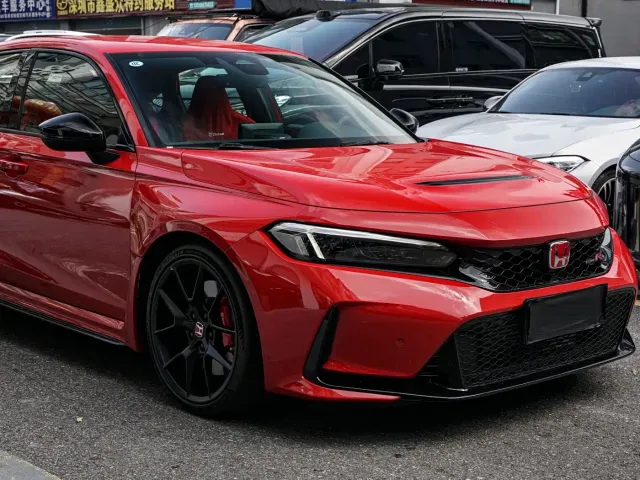 Honda Civic — Фото автомобиля 3