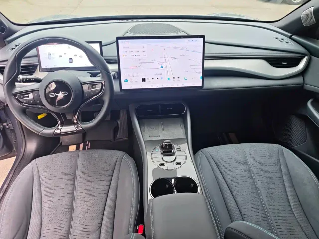 BYD Seal 06 GT — Фото автомобиля 9