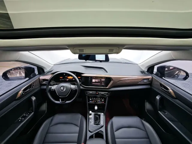 Volkswagen Tharu — Фото автомобиля 10
