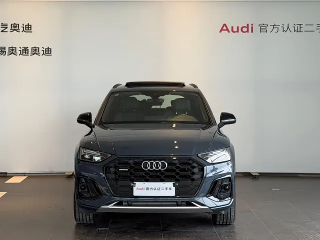 Audi Q5L — Фото автомобиля 2