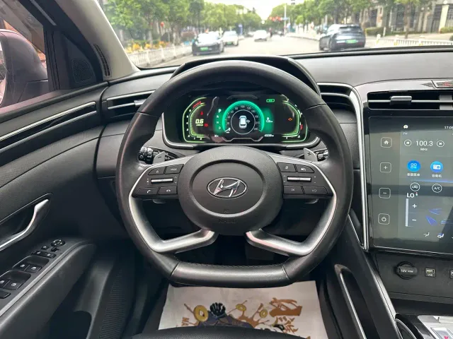 Hyundai Tucson — Фото автомобиля 20