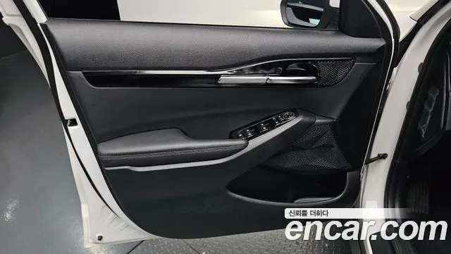Kia Seltos Бензин 1.6 турбо 2WD — Фото автомобиля 24
