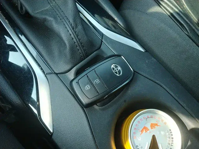 Toyota Corolla Cross — Фото автомобиля 8