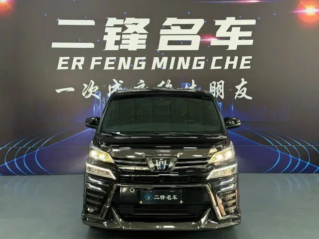 Toyota Vellfire — Фото автомобиля 2