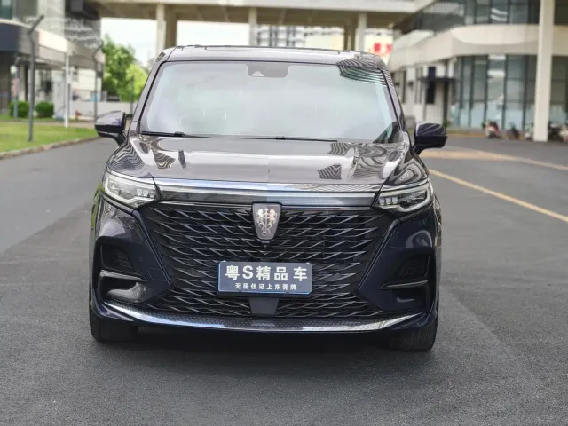 Roewe iMAX8 — Фото автомобиля 2