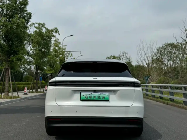 Li Auto i6 — Фото автомобиля 6