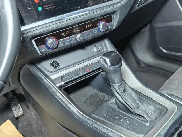 Audi Q3 — Фото автомобиля 18