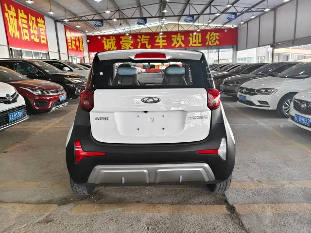 Chery eQ1 — Фото автомобиля 9