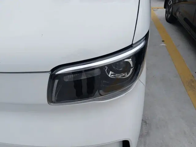 Wuling Zhiguang NEV — Фото автомобиля 23