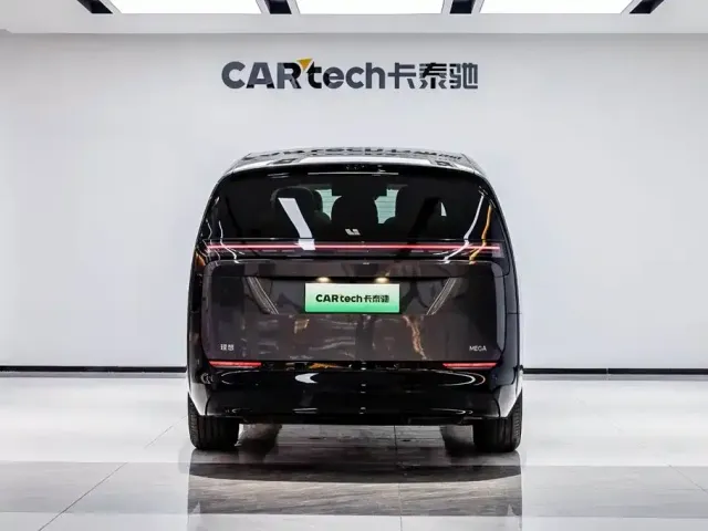 Li Auto MEGA — Фото автомобиля 6