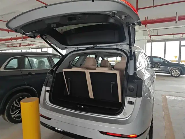 Jetour Shanhai L9 — Фото автомобиля 18