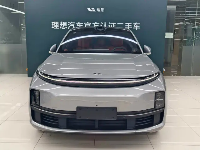 Li Auto L7 — Фото автомобиля 2