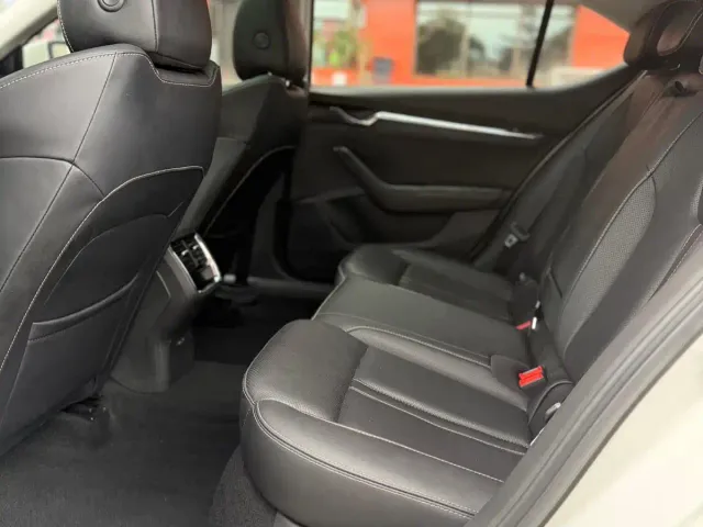 Skoda Octavia — Фото автомобиля 11