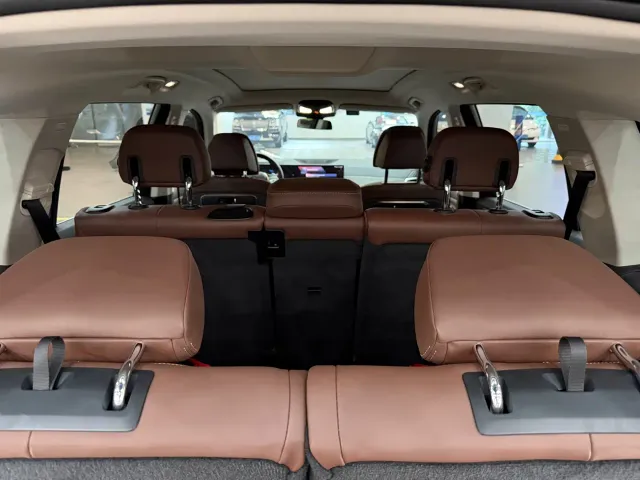 BMW X7 — Фото автомобиля 5