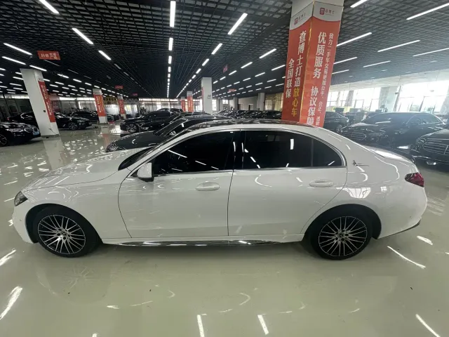 Mercedes-Benz C-Class — Фото автомобиля 7