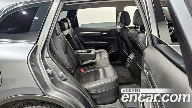 Renault-KoreaSamsung QM6 Новый QM6 2.0 LPe RE Signature 2WD — Фото автомобиля 11