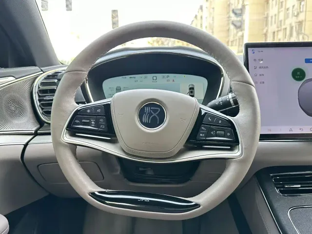 BYD Han — Фото автомобиля 7