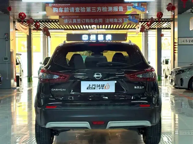 Nissan Qashqai — Фото автомобиля 4